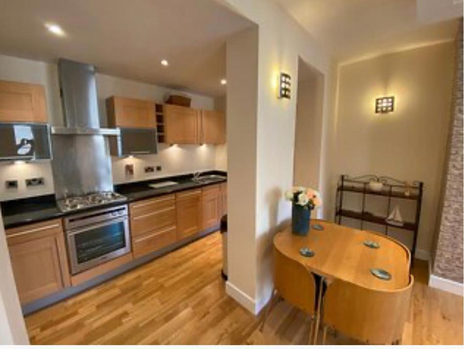 Easby Breakaways - **Modern Apartment 5 Mins From South Bay, Scarborough** מראה חיצוני תמונה